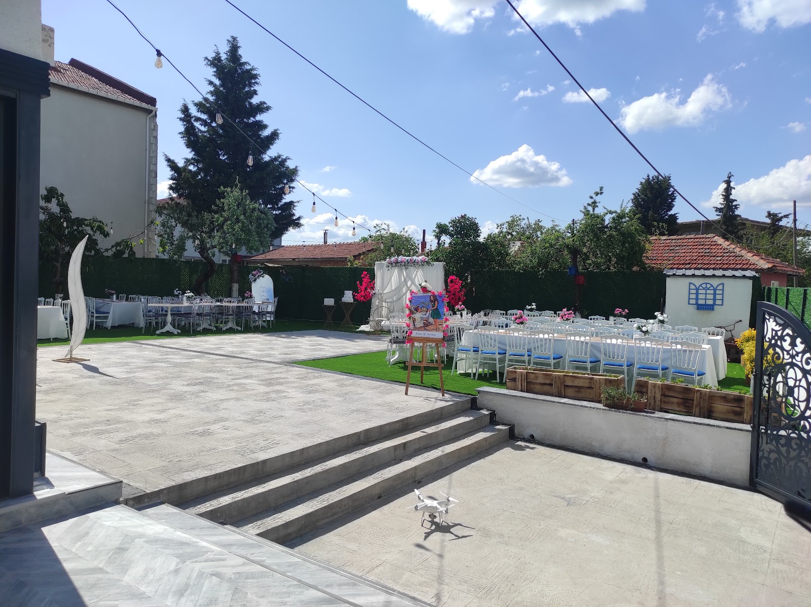 ALAYAYLA DAVET EVİ