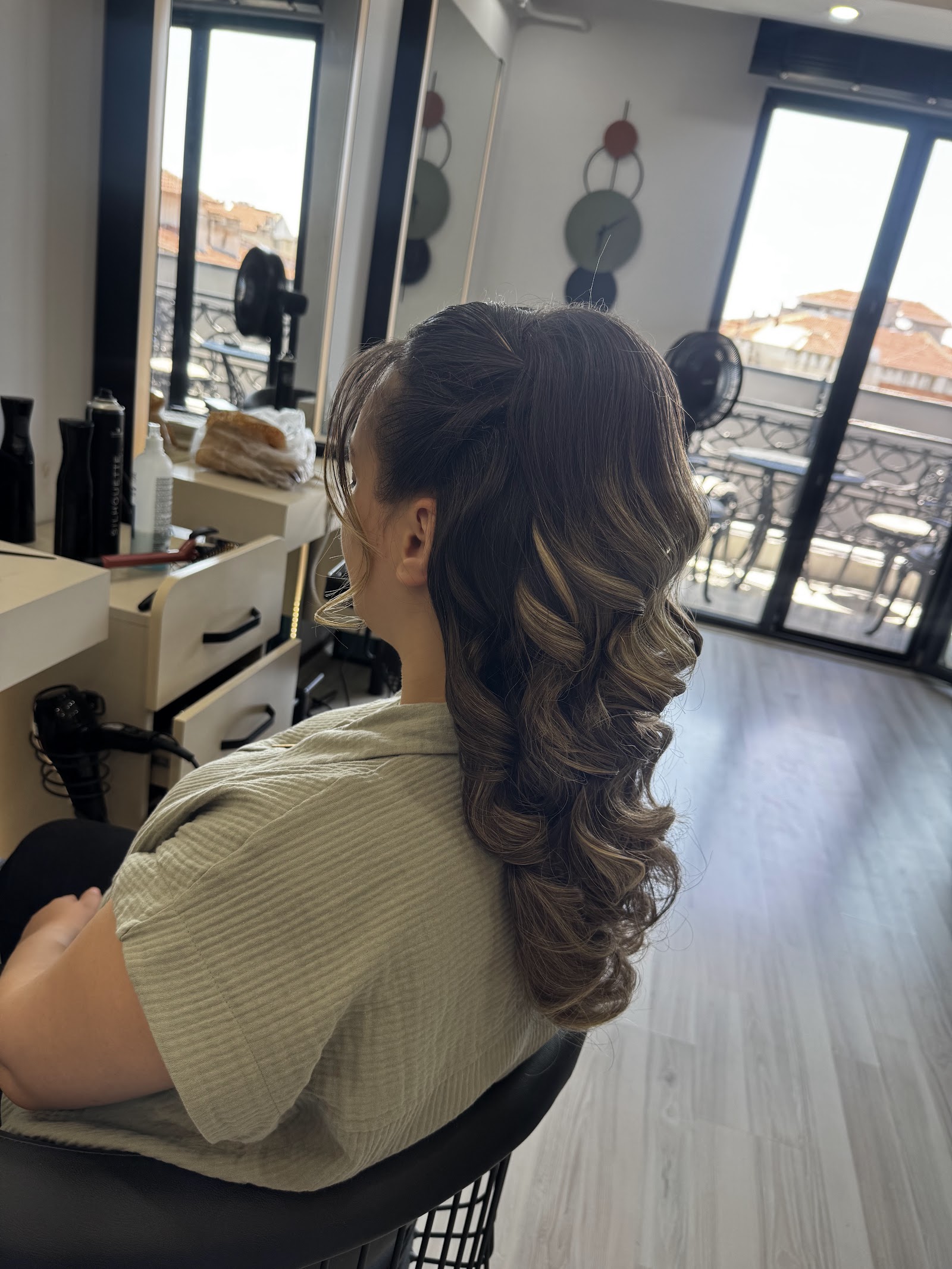Kuaför Arzu Make UP Stüdyo