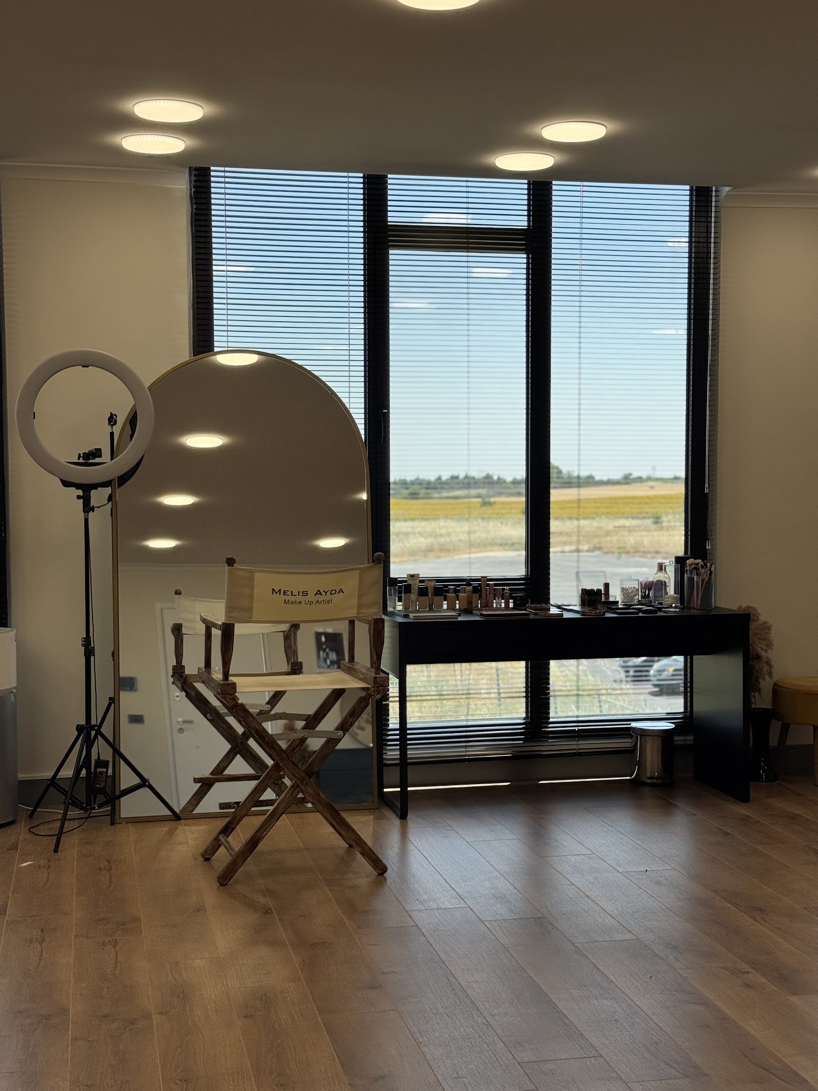Melis Ayda Hair & Makeup Studio