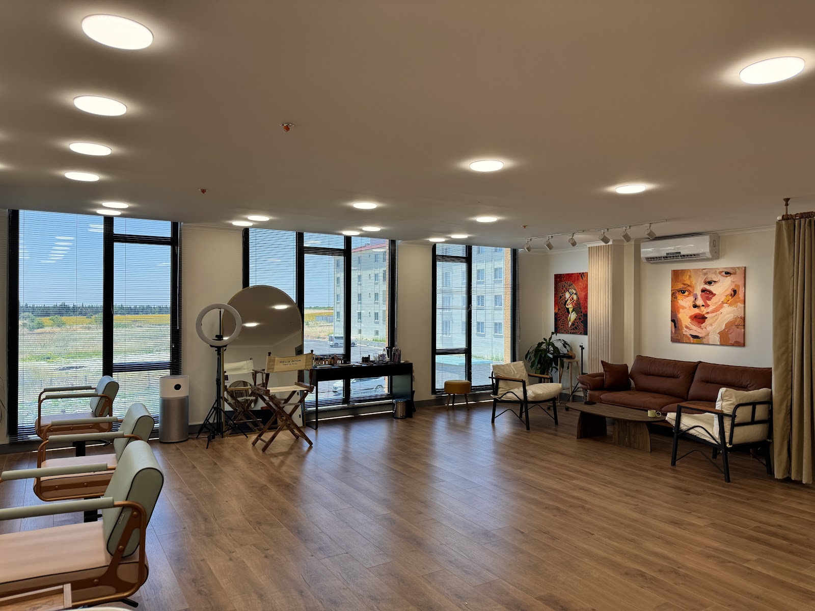 Melis Ayda Hair & Makeup Studio kır düğünü mekanı — Merkez